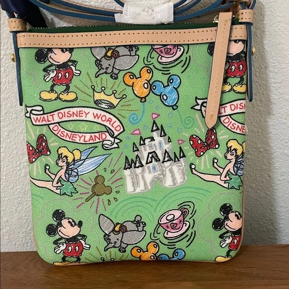 Dooney & Bourke Green Disney Crossbody Bag - NWT! - Picture 4 of 10